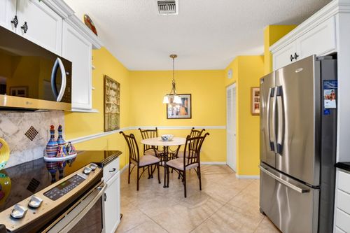 g-5188 Europa Dr, Boynton Beach, FL, 33437-2172 | Card Image