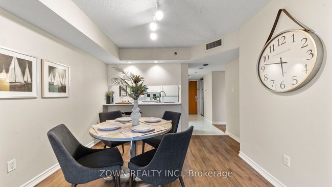 711 - 38 Elm St, Condo with 2 bedrooms, 2 bathrooms and null parking in Toronto ON | Image 18