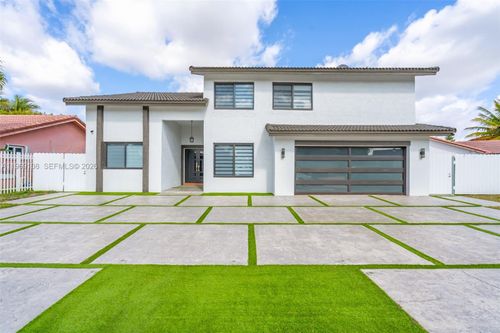 6325 200th St, Hialeah, FL, 33015-2185 | Card Image