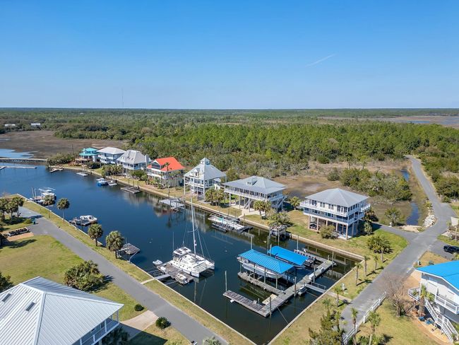 201 Se Harbor Point Dr, House other with 4 bedrooms, 5 bathrooms and null parking in Sewalls Point FL | Image 4