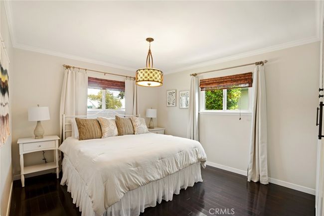 544 N California St, House other with 3 bedrooms, 2 bathrooms and 2 parking in Burbank CA | Image 17