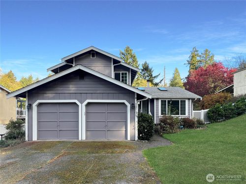 10701 Glenwood Drive Sw, Lakewood, WA, 98498 | Card Image