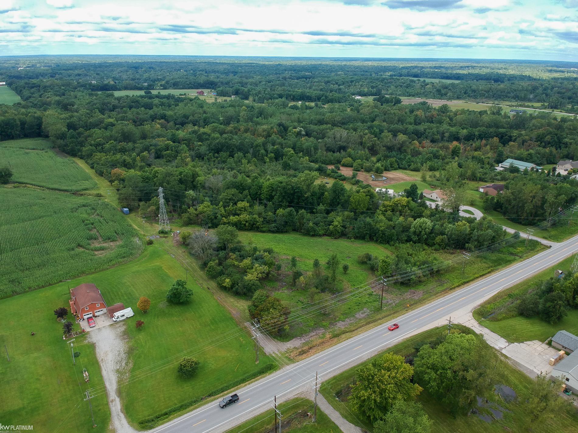 Range Rd, Saint Clair, MI 48079
