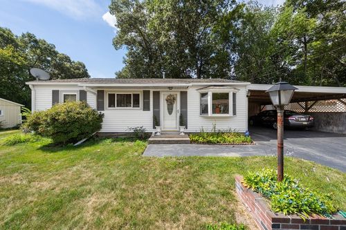 136 Laurie Ln, Lowell, MA, 01854-1233 | Card Image