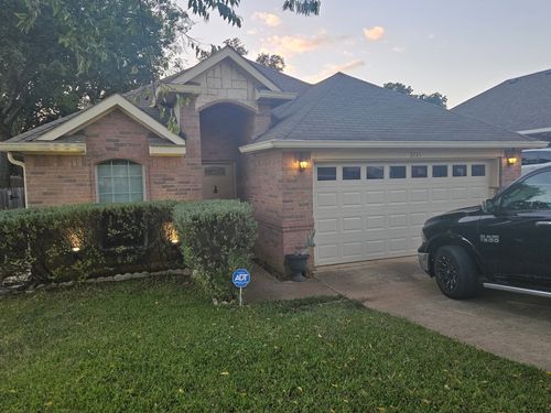 3721 Oak St, Euless, TX, 76040-7265 | Card Image