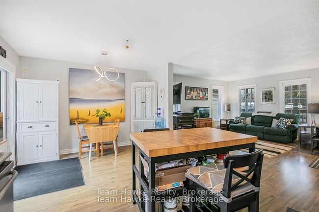 22 Laurier Blvd, House other with 3 bedrooms, 2 bathrooms and 4 parking in Tiny ON | Image 11