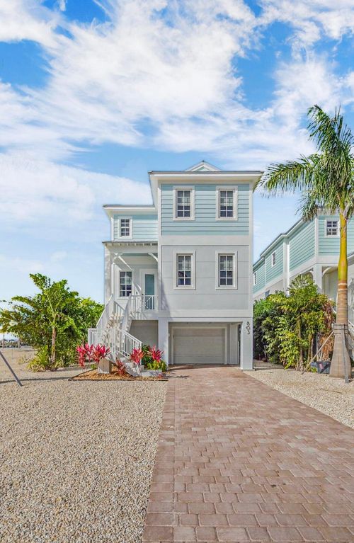 803 39th Street Gulf, Marathon, FL, 33050-2383 | Card Image