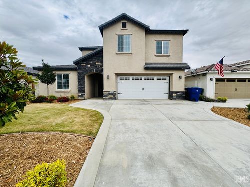 8512 Kowa St, Bakersfield, CA, 93314-8582 | Card Image