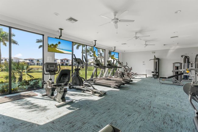 16450 Sandy Shore Dr, House other with 2 bedrooms, 2 bathrooms and null parking in Westlake FL | Image 36