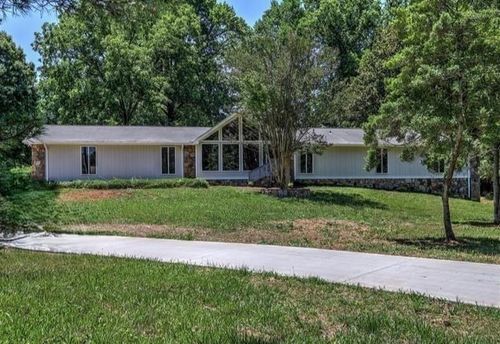 5681 Williams Rd, Norcross, GA, 30093-4121 | Card Image
