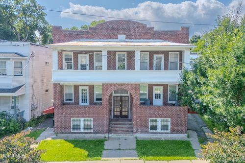 328 Western Ave, Albany, NY, 12203-1323 | Card Image