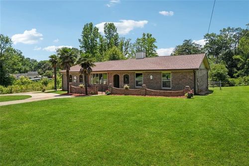 12 Windsor Way, Newnan, GA, 30263-4709 | Card Image
