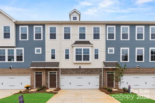4339 Reed Creek Dr, Sherrills Ford, NC, 28673-9515 | Card Image