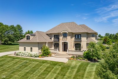 1023 Westview Point Drive, House other with 5 bedrooms, 5 bathrooms and null parking in Columbus IN | Image 2