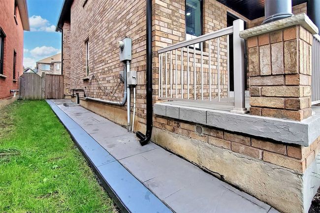 MAIN - 10 Purcell Cres, House other with 4 bedrooms, 3 bathrooms and 4 parking in Maple ON | Image 38