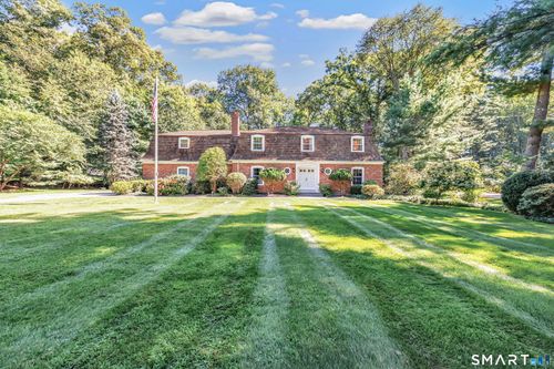 16 Alpine Rd, Trumbull, CT, 06611-2114 | Card Image