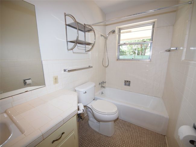 1441 Brazos St, House other with 3 bedrooms, 2 bathrooms and null parking in Graham TX | Image 17