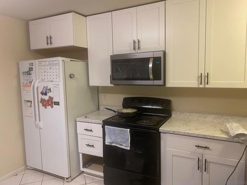 8181 Jade Coast Rd, San Diego, CA, 92126-3423 | Card Image