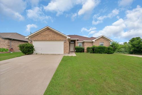 1631 Mt Zion Dr, Arlington, TX, 76018-3089 | Card Image