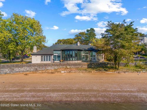 2 Wards Point Ave, Staten Island, NY, 10307-1536 | Card Image