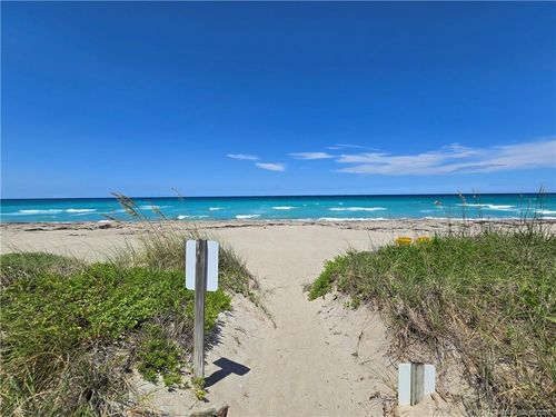 104-2375 Ne Ocean Blvd, Stuart, FL, 34996-2915 | Card Image