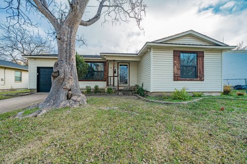 128 Brunswick Ln, Mesquite, TX, 75149-3602 | Card Image