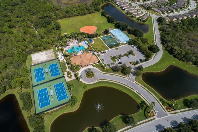 11649 Tempest Harbor Loop, House other with 3 bedrooms, 2 bathrooms and null parking in VENICE FL | Image 39