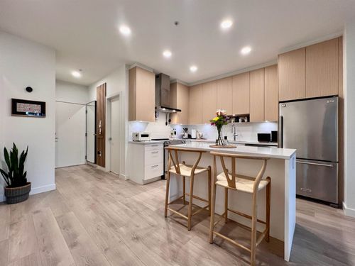 106-7588 16th St, Burnaby, BC, V3N0H8 | Card Image