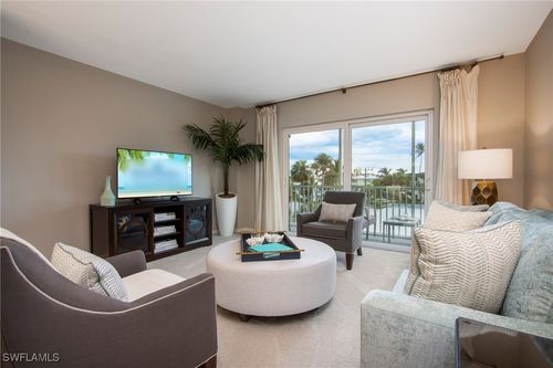 apt-306-1977 Gulf Shore Blvd N, NAPLES, FL, 34102-4674 | Card Image