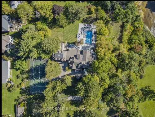 2552 Jarvis St, Mississauga, ON, L5C2P6 | Card Image