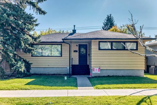 5924 Elbow Dr Sw, Calgary, AB, T2V1J2 | Card Image