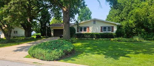 1126 Rachael St, Waterloo, IA, 50701-4852 | Card Image