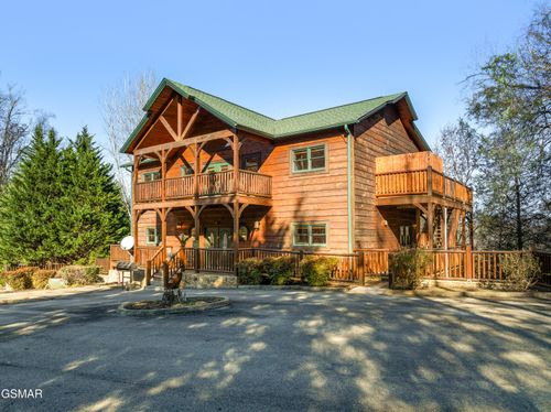 204 Dogwood Point Way, Gatlinburg, TN, 37738 | Card Image