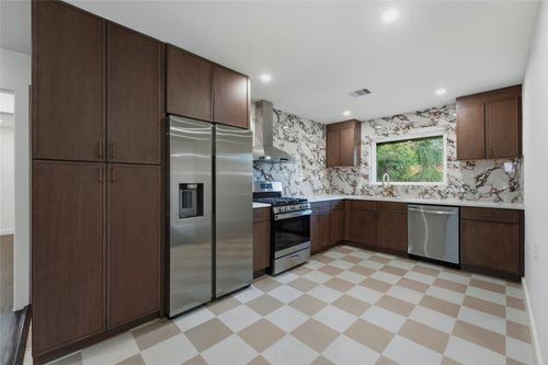4709 Nina Lee Ln, Houston, TX, 77092-5316 | Card Image