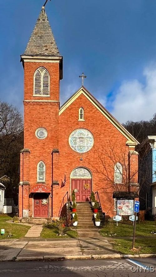 618 E Gansevoort St, Little Falls, NY, 13365-1561 | Card Image