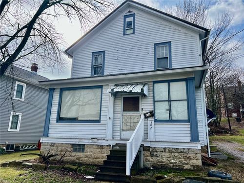 202 Fuller St, Somerset, PA, 15501-1425 | Card Image