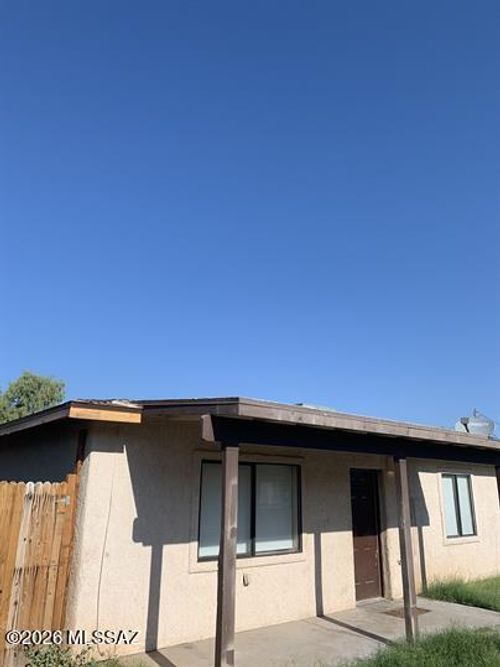 2-308 E Blacklidge Drive, Tucson, AZ, 85705 | Card Image