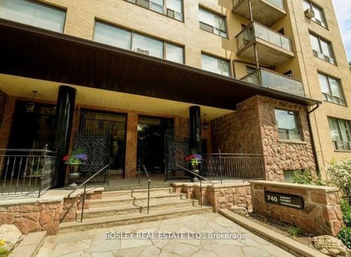 108-740 Eglinton Ave W, Toronto, ON, M5N1C4 | Card Image