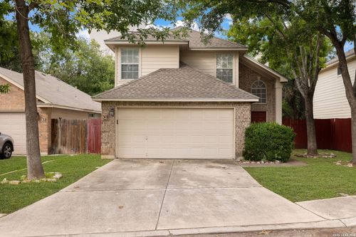 30 Pembroke Ln, San Antonio, TX, 78240-2594 | Card Image