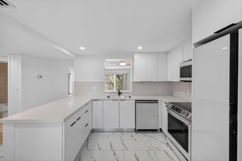 303-14375 Strathmore 303 Lane, Delray Beach, FL, 33446 | Card Image