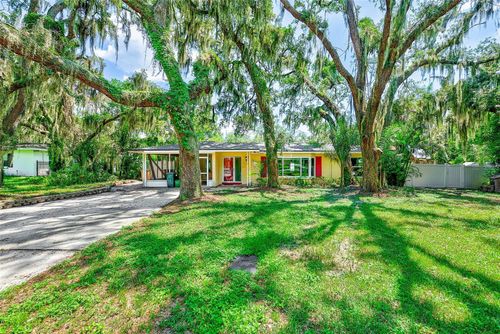 303 Saint Augustine Ave, TEMPLE TERRACE, FL, 33617-7229 | Card Image