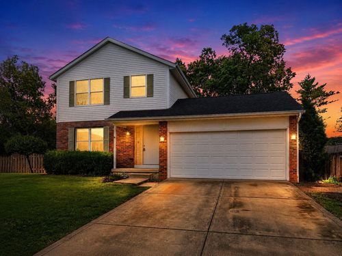 6 Surrey Ct, Plain City, OH, 43064-2107 | Card Image
