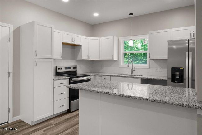 215 Brighton Pl, House other with 3 bedrooms, 3 bathrooms and null parking in Bristol TN | Image 21