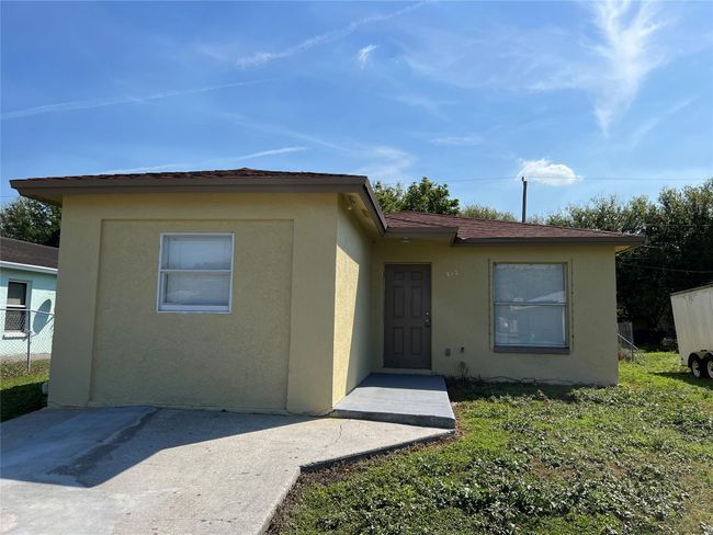 312 Carissa Dr, House other with 4 bedrooms, 2 bathrooms and null parking in Pahokee FL | Image 13