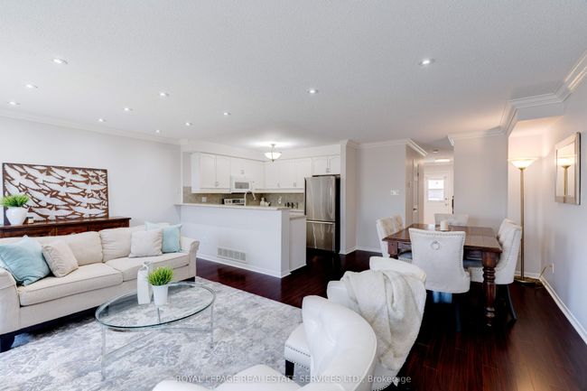 21 - 2120 Headon Rd, Condo with 3 bedrooms, 4 bathrooms and 1 parking in Burlington ON | Image 9