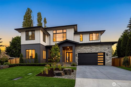 16039 Ne 3rd St, Bellevue, WA, 98008-4426 | Card Image
