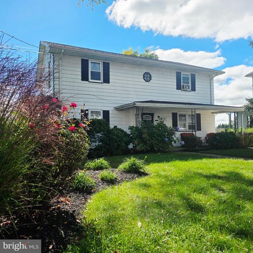 312 Conover St, Burlington, NJ, 08016-1309 | Card Image