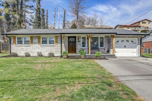 2133 Veda Dr, Bristol, VA, 24201-2388 | Card Image