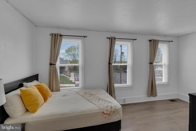 230 Broad St, House other with 3 bedrooms, 2 bathrooms and null parking in SPRING CITY PA | Image 14