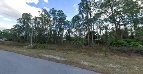 522 Keller St E, Lehigh Acres, FL, 33974-7560 | Card Image